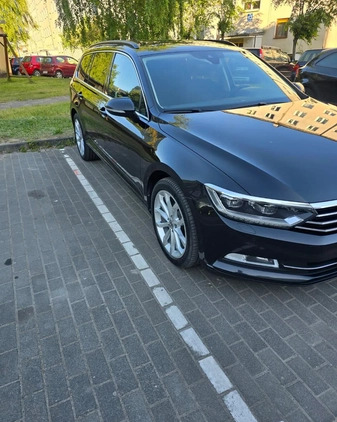 Volkswagen Passat cena 77480 przebieg: 162500, rok produkcji 2019 z Płońsk małe 562